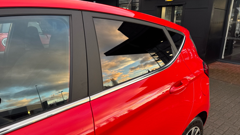 Ford Fiesta 1.0 EcoBoost Titanium 5dr Petrol Hatchback